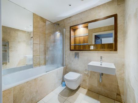 1 bedroom flat to rent - Photo 5