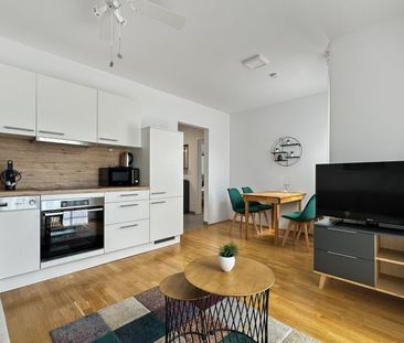Miete: Vollmöblierte zentral begehbare 2-Zimmer Wohnung | Balkon | ... - Photo 2