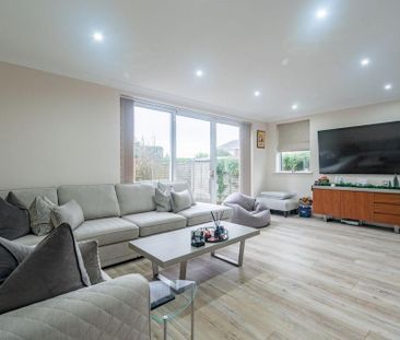 4 bedroom bungalow to rent - Photo 3