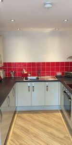 Mixed use to rent - Photo 3