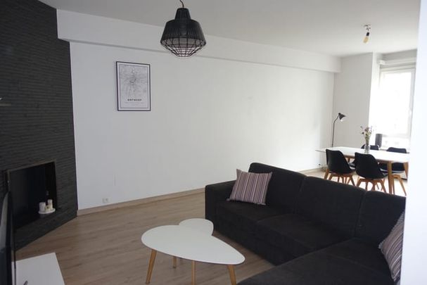 Appartement te huur - Photo 1