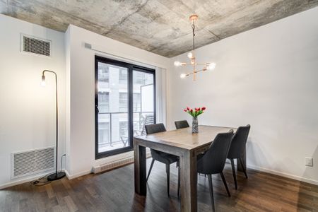1085 Rue Smith, H3C0L4, Montréal - Photo 3