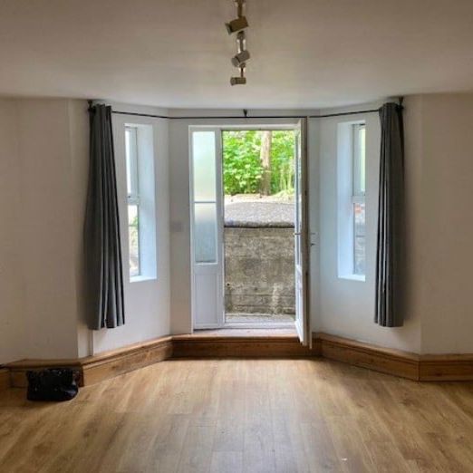 Studio Flat, Berkeley Road, BS7 - Photo 1