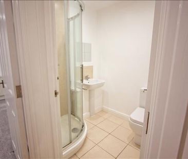 1 Bed Flat, Saffron Lane, LE2 - Photo 2