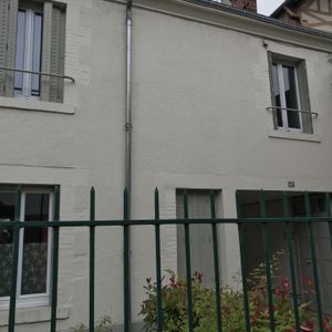 Location Appartement 1 pièce 24m² ORLEANS 45000 - Photo 2