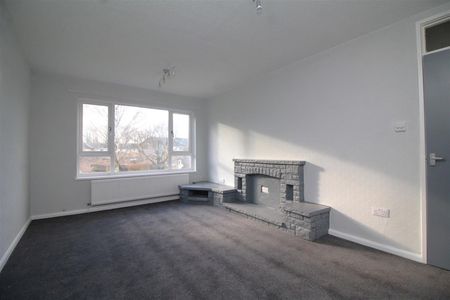 Deerleap, Bretton, Peterborough, Cambridgeshire - Photo 2