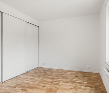 Småbrukarvägen, Bro - Foto 1