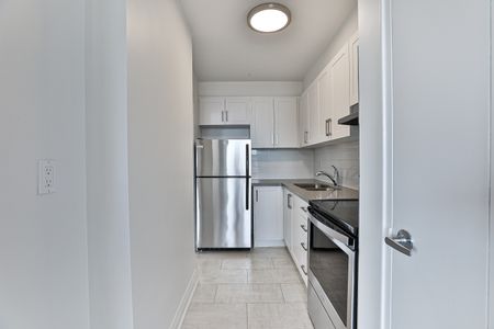 1 Bedroom Unit C - Photo 2