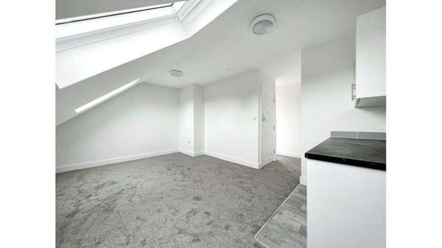 Valentia Road, Headington, Oxford, OX3 - Photo 1