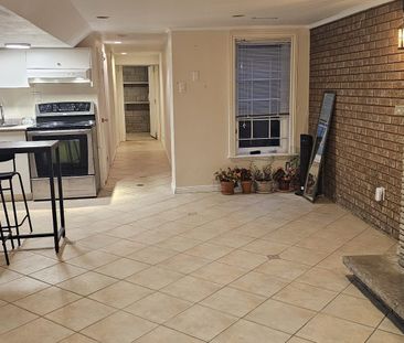 For Lease - 74 argyle Street, Toronto, Ontario - Photo 1