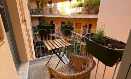 Center-Piazza Fiume: Furnished, renovated 1 Bedroom, living room, dining, new bath and kitchen, near park, center, shops, transport. Quiet doorman Building. Ref 690 - Photo 2