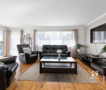 WONDERFUL VIEWS - PRIVATE ROAD - Photo 1