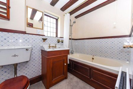 3 bedroom apartment to rent - Photo 5