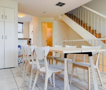 3b3b Secondary Room - room2 - Photo 5