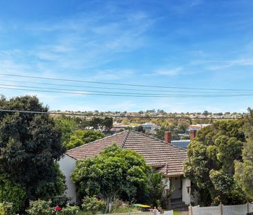 6/2 Garden Street, Essendon VIC 3040 - Photo 4