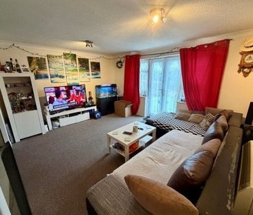 Burton Court, Peterborough PE1 5AF, Property for rent - Photo 2