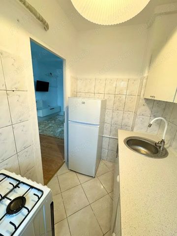 Dristor laborator etaj 10 - Fotografie 3