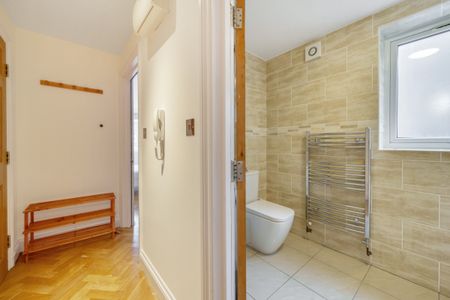 Benton's Lane, London, SE27 - Photo 3