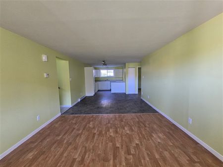 312 Rue Bowen S Sherbrooke QC J1G 2C6 (Vacant) - Photo 3