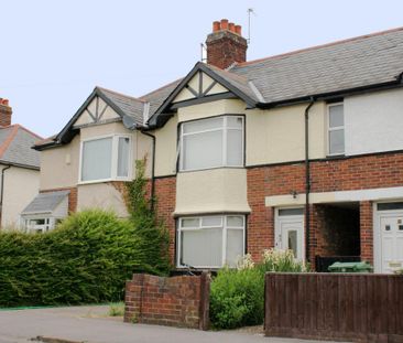 4 bedroom semi-detached house to rent - Photo 5