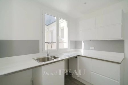Location appartement, Paris 15ème (75015), 4 pièces, 108.36 m², ref 86347237 - Photo 2