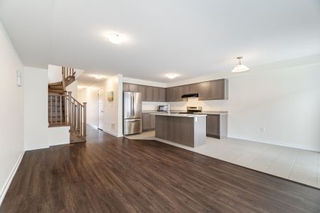 For Lease - 12 Pagebrook Crescent, Hamilton, Ontario - Photo 3