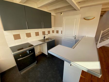 À LOUER – T3 en duplex de 55 m², Rue de Jemmapes – Vieux-Lille réf 110-003 - Photo 5