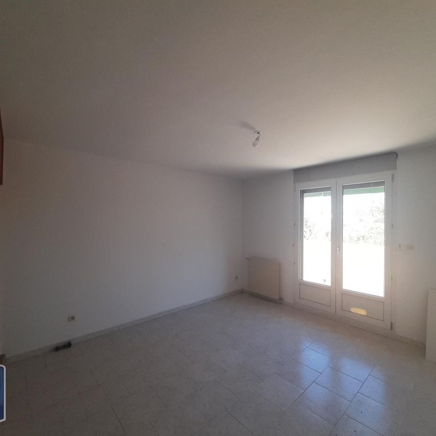 Location Appartement 4 pièces 71m² MARIGNANE 13700 - Photo 1