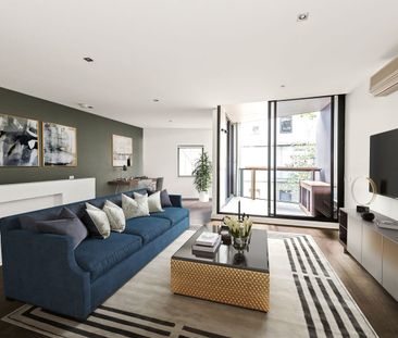 Three Bedroom Riverfront Apartment - Photo 1