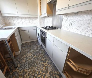 2 bedroom apartment to rent - Photo 6