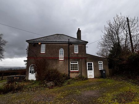 3 bedroom detached house to rent - Photo 2