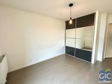 Location Appartement 3 pièces 66m² - Photo 4