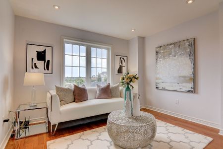 For Lease - 206 Roxton Road, Oakville, Ontario - Photo 2