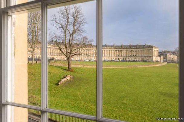 2 bedroom property to rent in Bath - Photo 1