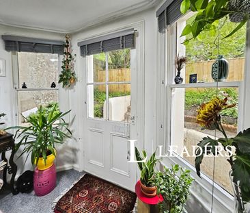 studio to rent 34 Denmark Villas,, Lower ground floor, Hove, BN3 - Photo 2