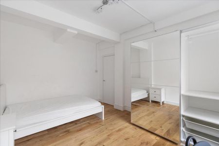 3 bedroom apartment to rent - Photo 5