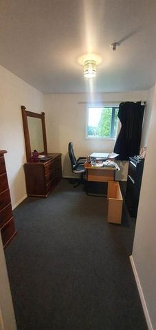 A small, quiet & private sanctuary to call home. - Photo 5