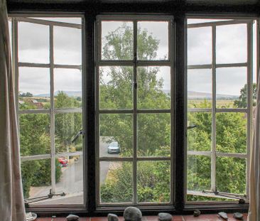 4 bedroom semi-detached house to rent - Photo 1