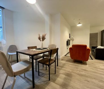 2 bedroom apartment to rent - Photo 2