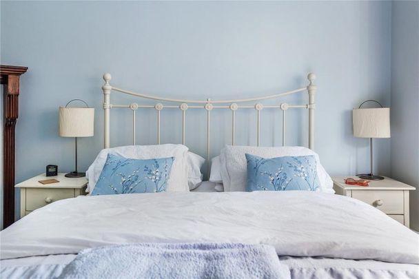 5 bedroom townhouse to rent - Photo 1
