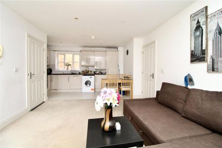 2 bedroom apartment to rent - Photo 2