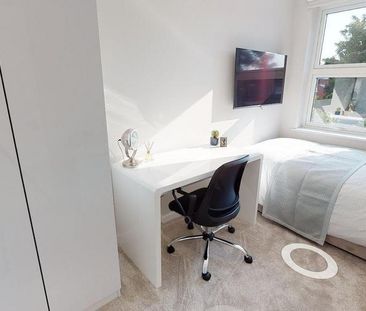 1 bedroom in a house share to rent - Photo 5