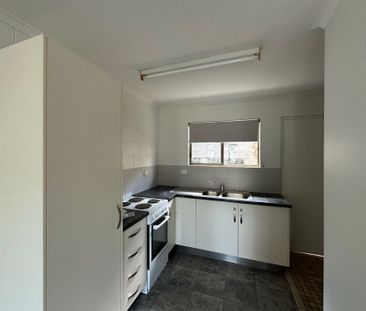 8/5 North Street, West End - Photo 4