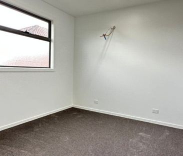 Thomastown - Photo 5