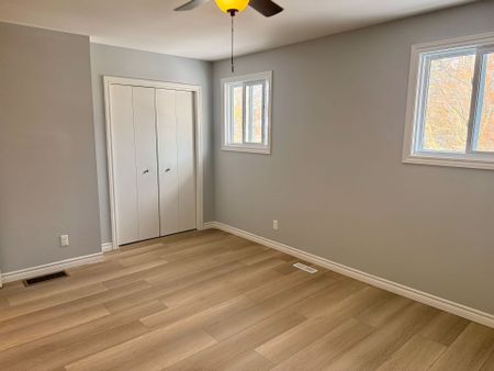 For Lease - 127 Toulon Crescent, London East, Ontario - Photo 5