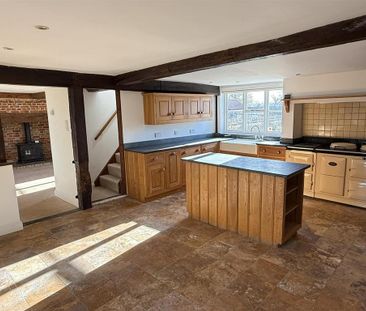 4 bedroom farm house to rent - Photo 6