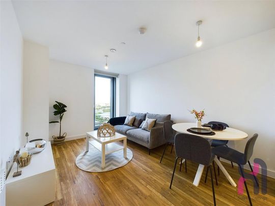 2 bedroom flat to rent - Photo 1