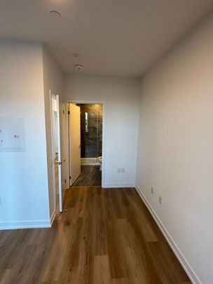 For Lease - 395 Square One Drive Unit# 403, Mississauga, Ontario - Photo 1