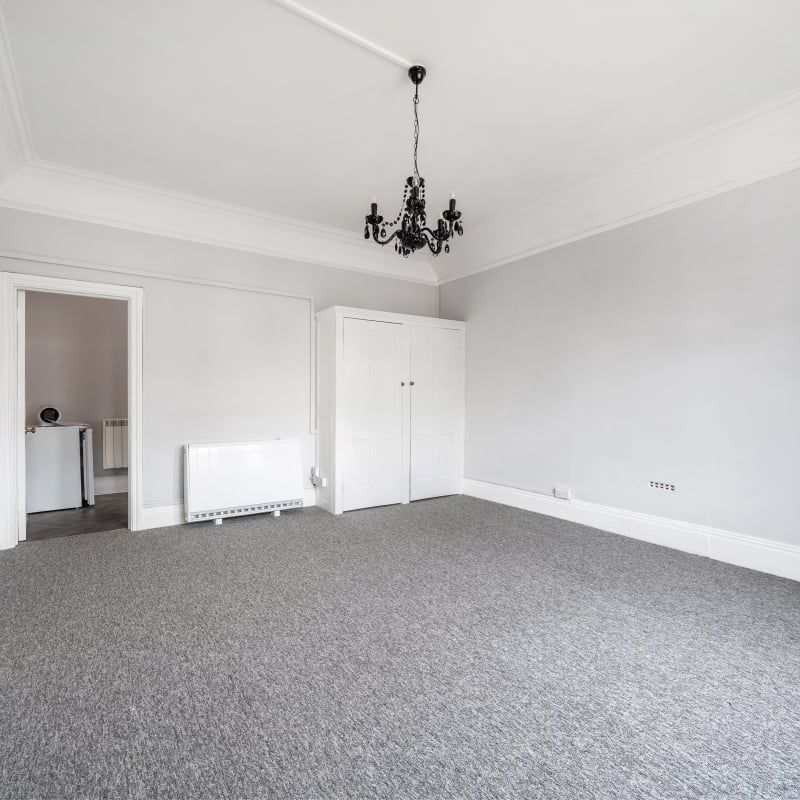 flat to rent - Photo 1