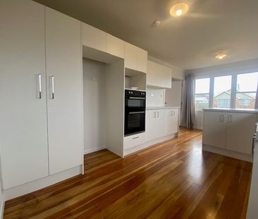 Huia Street, Camberley - Photo 2